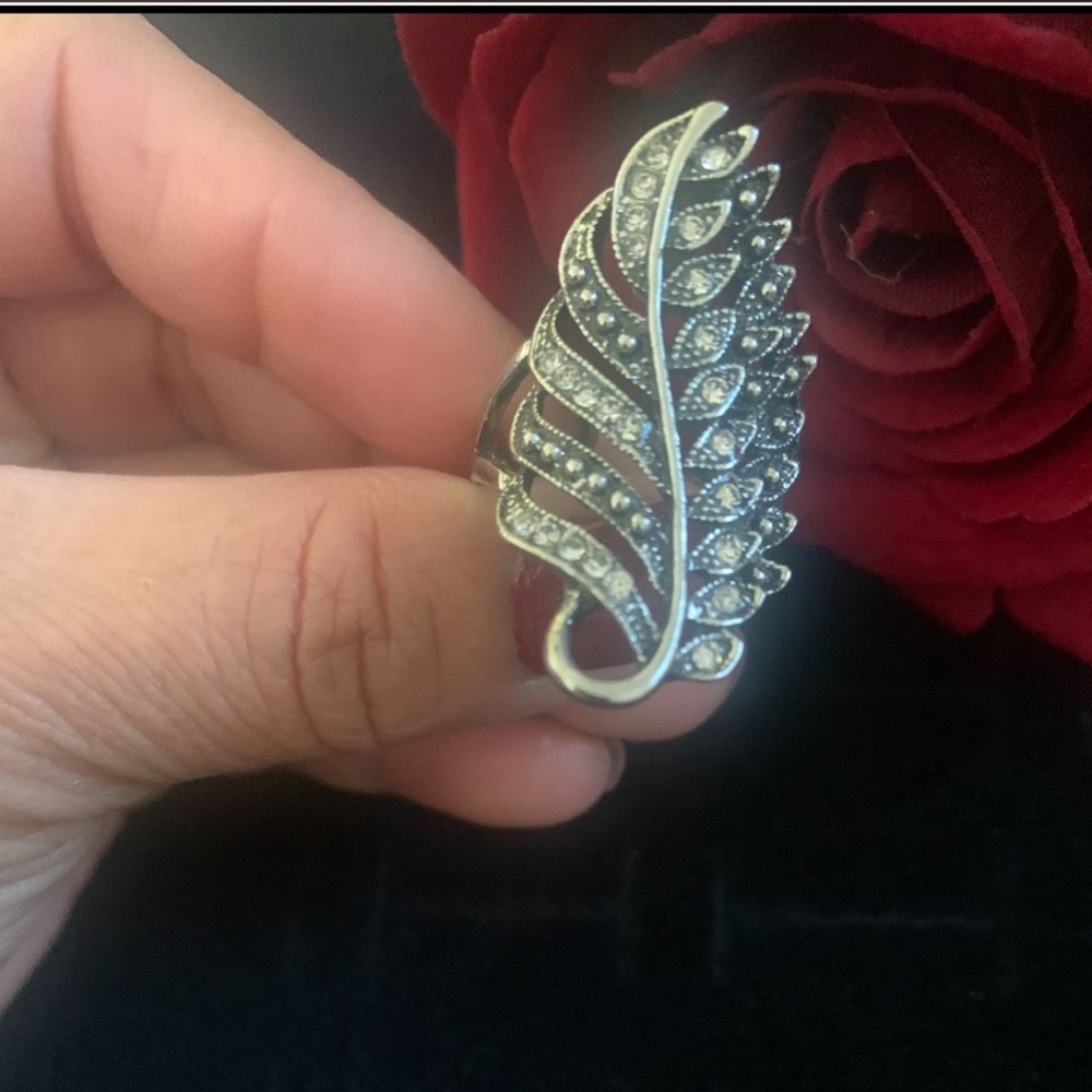 Whimsical Leaf Silver Plate Irregular Zircon Rhin… - image 3